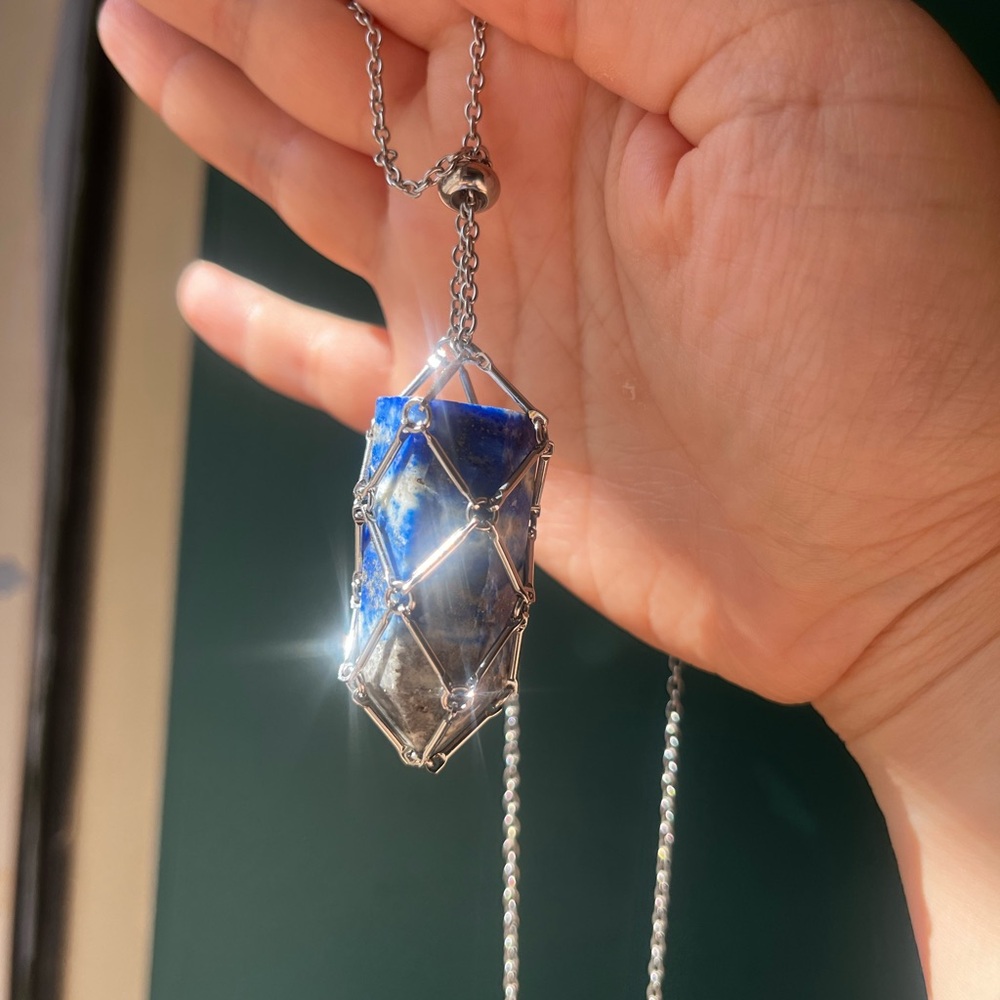 Lapis Lazuli Stone Pendant Necklace